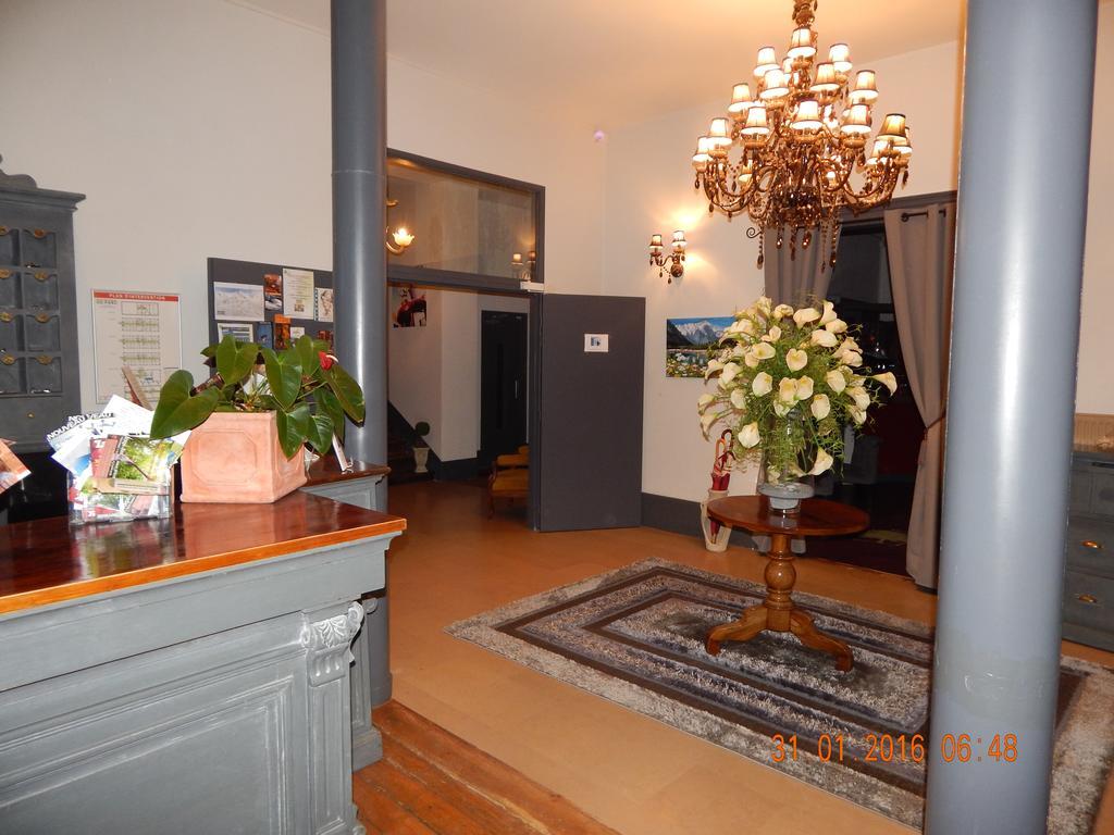 Homtel Le Parc Hotell Allevard Eksteriør bilde